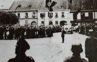Adolf Hitler in Chvalšiná on Horní náměstí, 20 October 1938	