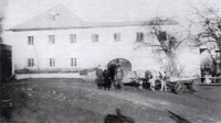 Farmhouse of Harasko family in Desky No. 24 (ca. 1940)