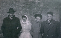 Josef Holcman's parents, Vojtěch and Libuše, and father's sister and her husband