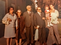 Photograph of Dana's parents, grandparents, husband and daughter Michelle.

