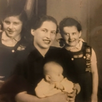 Dana's mom and her siblings.


