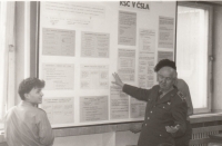 Milan Koutný with a policeman at the VVLS SNP in 1989