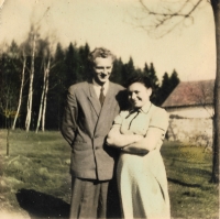 Růžena Vobejdová s manželem Oldřichem v 50. letech 20. století