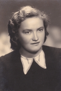 Marie Janáková, née Stojanová, *1928