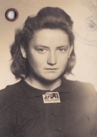 Photograph of Marie from the wartime ID (Kennkarte); the stamp with the German eagle is still visible in the right corner