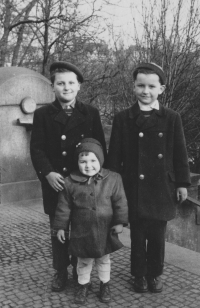 Jaroslav Šturma (left) with siblings, 1954