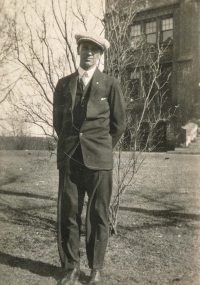 Father of the witness, František Miloslav Marek in the USA, 1926