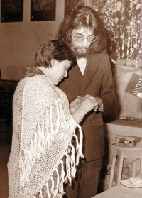 Wedding photograph of Vladimír Ptaszek and Alena Pluskalová. 1978