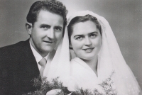 Wedding of the parents of Václav Slouka and Jindřiška Hulatová, 10 November 1956