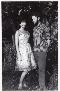 With Marcela Volfová at his sister Jitka's wedding, 1964