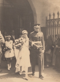 Svatba Josefa Mašína staršího a Zdeny Mašínové starší, Poděbrady, 1929