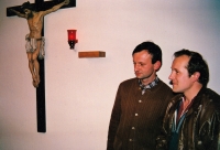 Antonín K. Dabrowski visiting the brothers in Brno, with Brother Vianney, 1989