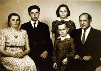 Růžička's family before his arrest
