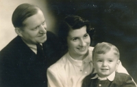 Mother Eliska, father Jaroslav and small Jaroušek, 1948