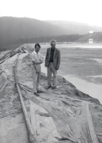 Jan Kadlec on the right at the construction site with a colleague, 1983