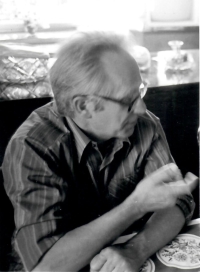 Jan Kadlec at home, about 1983