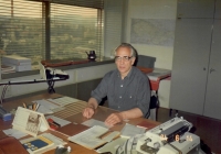 Jan Kadlec at work at the SVÚT office, Liberec, about 1984
