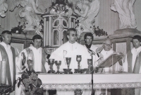 Mons. Václav Slouk celebrating the first Mass, 1983