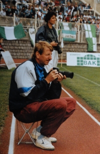 Bořivoj Černý as a photojournalist at the FK Jablonec stadium, at first league football, second half of the 1990s