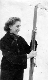 Gertruda Milerská / Vysoké nad Jizerou / 1954