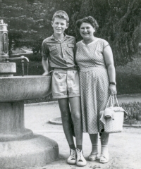 Juraj as a teenage boy, with his mother.

