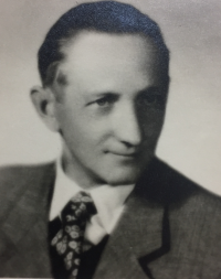 Jaroslav Dvořák, witness´s father and owner of the convenience shop in Jihlava, photo from the period of World War II
