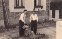 Grandfather František Kozmik with his son Vitězslav in Březnice
