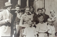 Kalivoda's family with cousins and aunt, uncle Bohumil was still imprisoned at that time