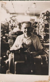 Father František Pavlík, shoemaker in the Standard factory in Veselí nad Moravou (1941), from where he was guided out by the People's Militia in 1948