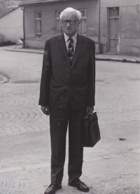 Tatínek Josef Kučera v Pelhřimově, r. 1978