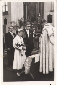 Wedding to Břetislav Rychlík in the Church of St. James in Brno in July 1957 