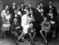 Miroslav David (the boy sitting in the middle), his older brother Arnošt is next to him on the left / the beginning of the 1930s
