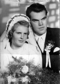 Svatba Miroslava Davida s Vlastimilou Vlčkovou / 1948