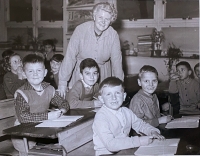 Elementary school Karlín, 1960s