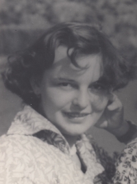 Eugenie Točíková (photo sent to imprisoned Vlastimil Kučera), July 1951