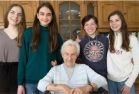 Magdalena Emmerová with the PNS students team