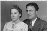 Milena Hercíková’s parents in 1945