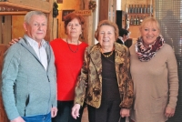 Jarmila Etzlerová v 80 letech se svými sourozenci. Zleva: Antonín Goiš, Květoslava Budíková, Jarmila Etzlerová, Miluška Konvalinková.