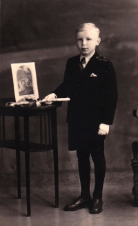 Jaroslav Hadraba (approximately five years old)