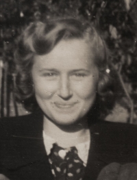 Libuše Opočenská v roce 1944