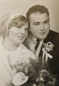 Wedding photograph of Marie and Alois Žváček in 1965