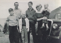 František Příborský's family in England / late 1950s