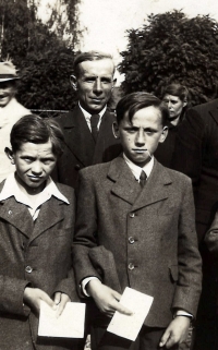 František (left) with his brother shortly after the war