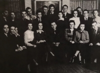 Hilda Bartáková spent her childhood and youth in Lusatia, Germany - she sits at the bottom left in a white blouse