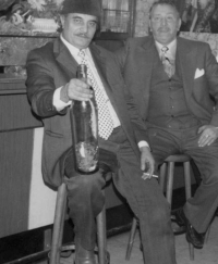 Antonín Weinrich (stepfather of the witness) with his brother Štefan, Germany, 1980s