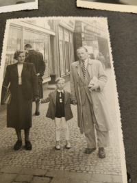 Prague 1951, with parents Pavla and Juraj