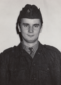 During his military service, 1976