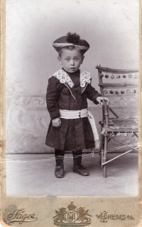Her father, Austria, 1905