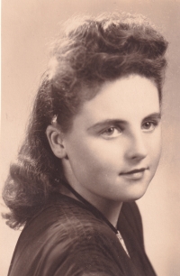 Alena Buchalová v roce 1948