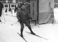 Winter sports games of the company Železniční stavitelství Praha (ŽSP), 1981 